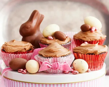 Easter dessert chocolate cupcakes