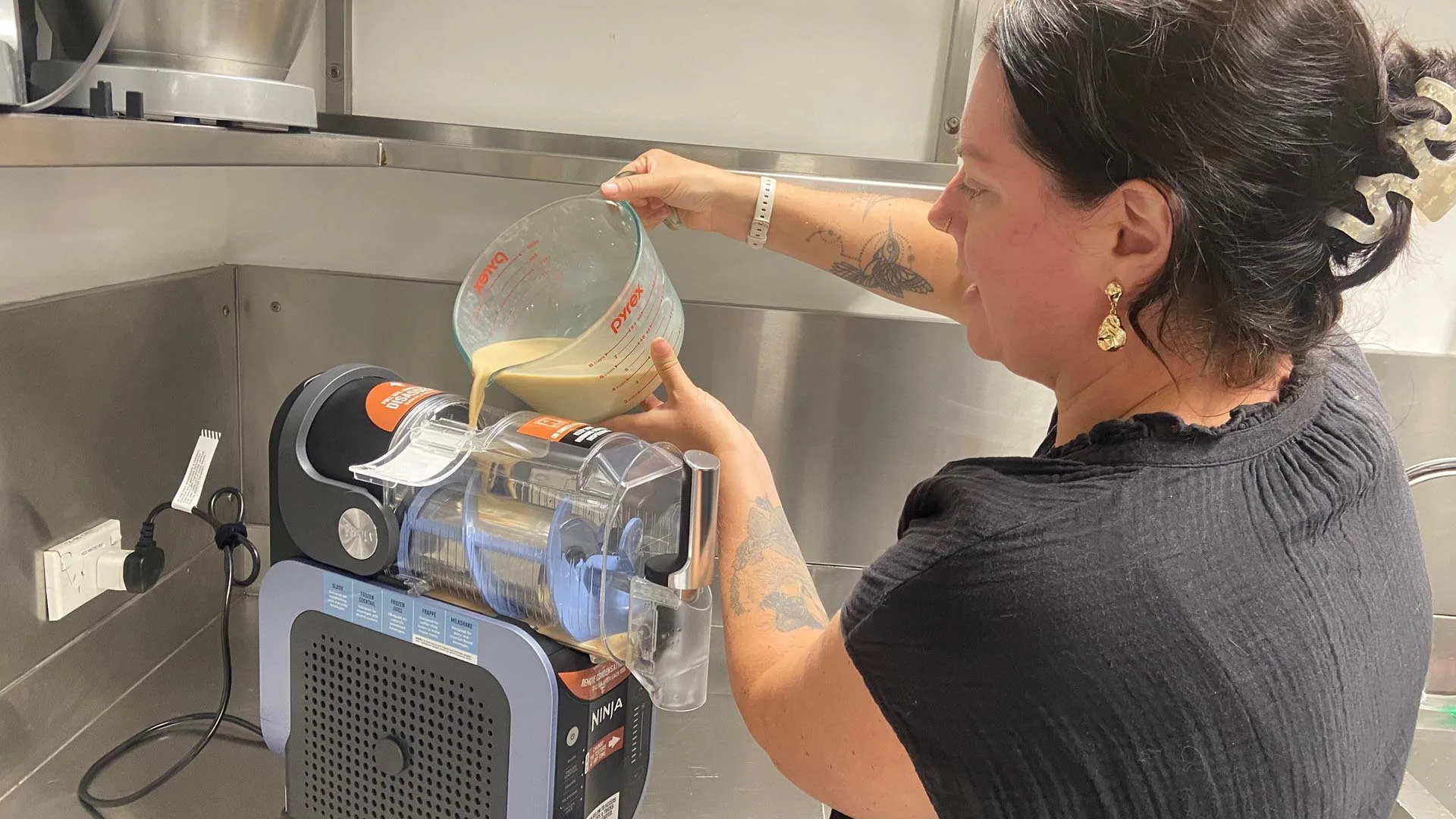 Making a coffee frappe in the Ninja Slushie Maker