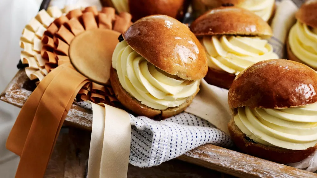 Cream buns with mock cream filling.