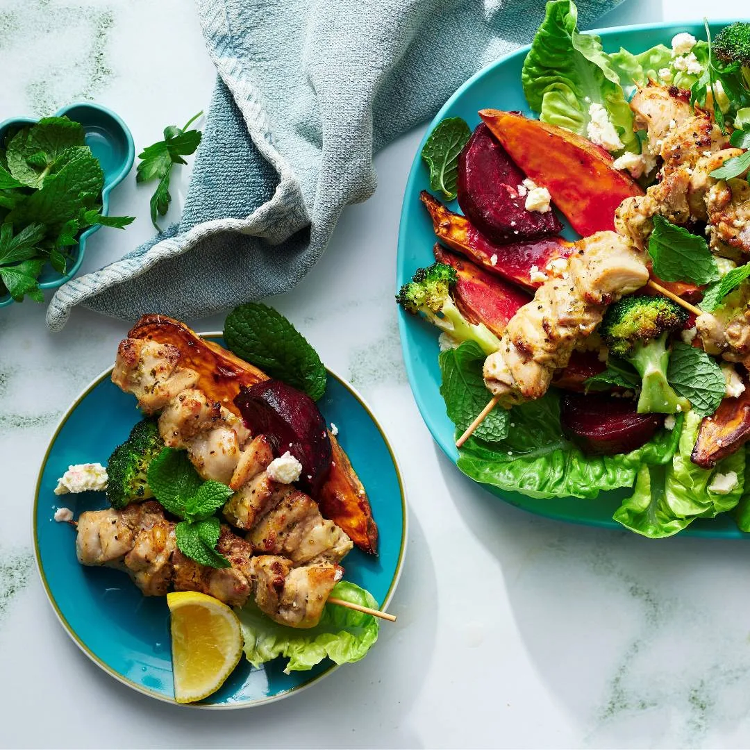 Air fryer chicken skewers with roast vegetables