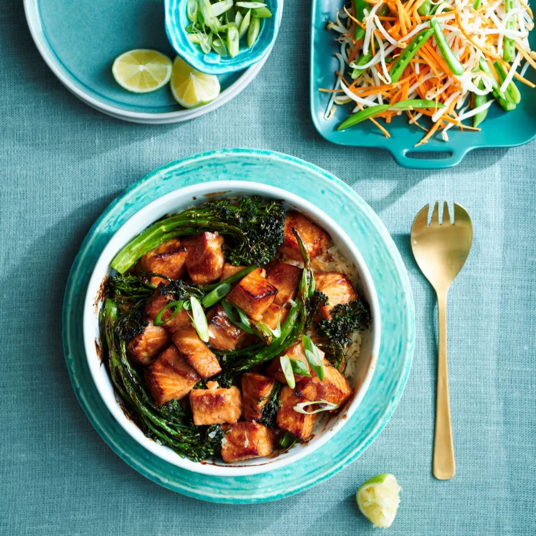 Air fryer miso salmon, broccolini and rice