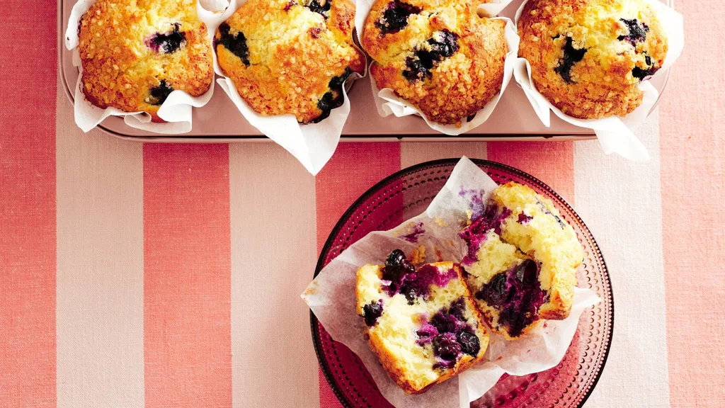The ultimate blueberry muffins