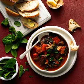 Slow cooker beef casserole