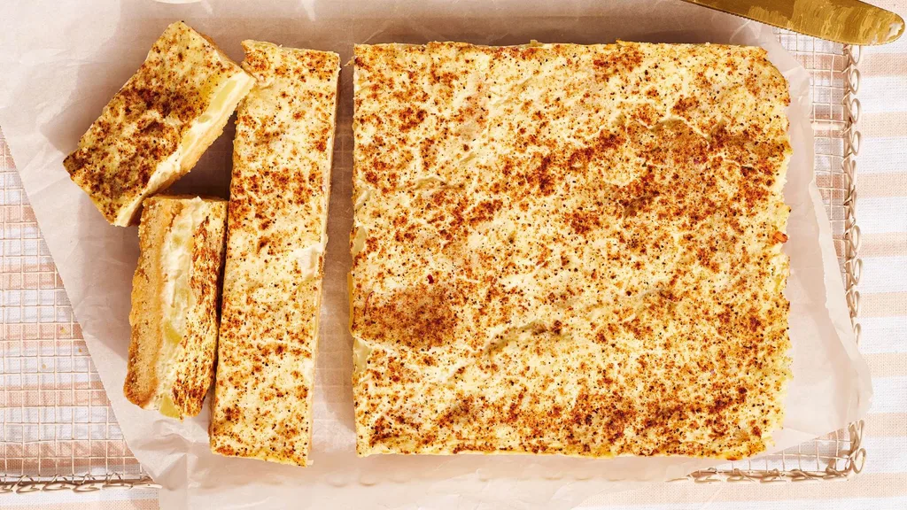 Apple and Sour Cream Slice