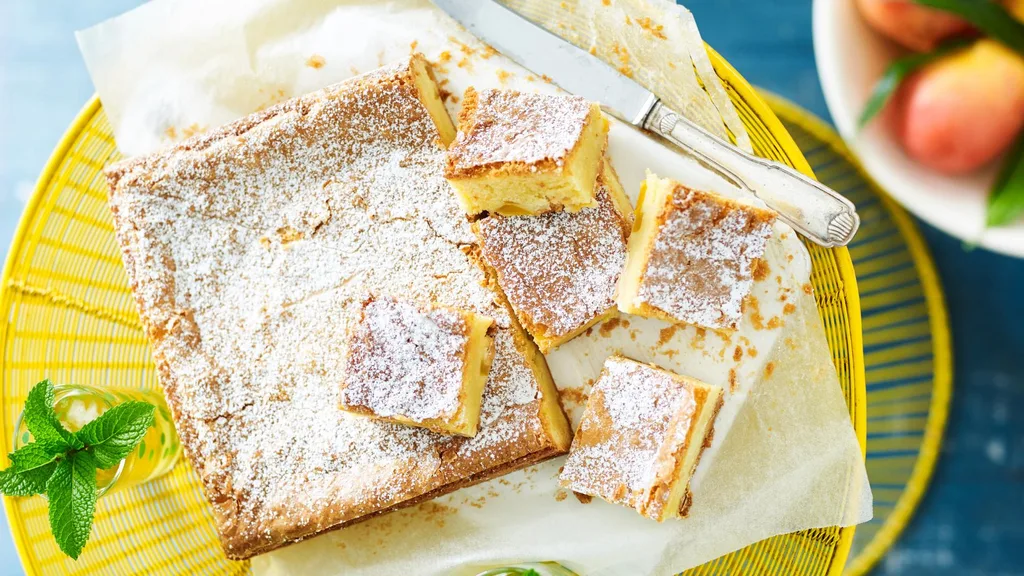 Julie Goodwin’s mango blondies slice