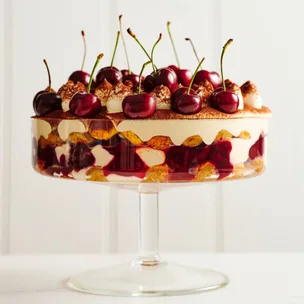 Cherry tiramisu