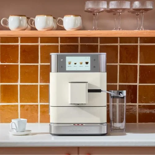 KF8 Fully Automatic Espresso Machine in porcelain (gloss) colour - KitchenAid Black Friday