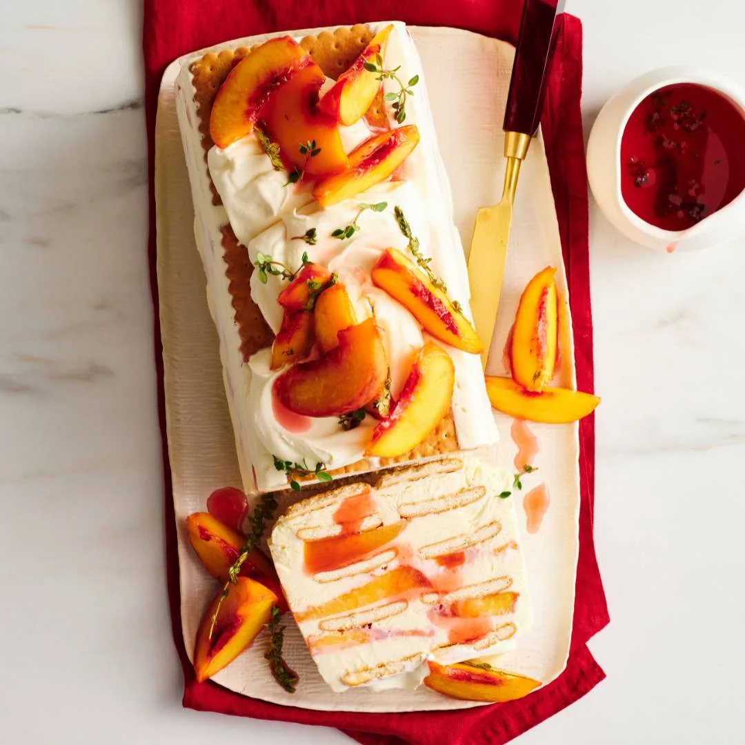 Peach frozen yoghurt cake
