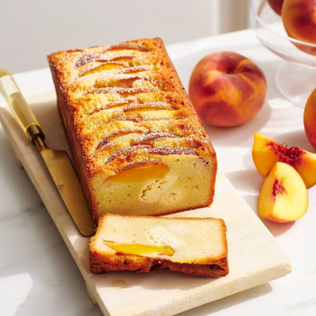 Peaches and cream cake