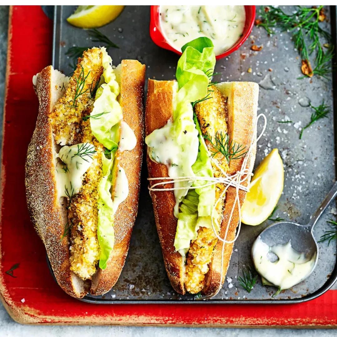 fish sandwich cut in half