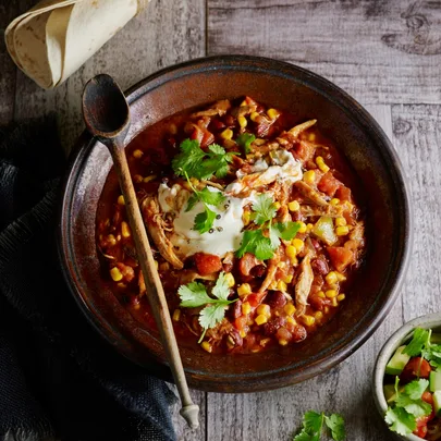 Slow cooker Mexican chicken with beans