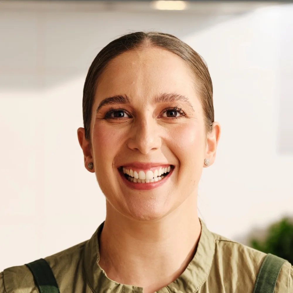 Laura Sharrad
