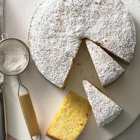 moist whole orange and almond cake