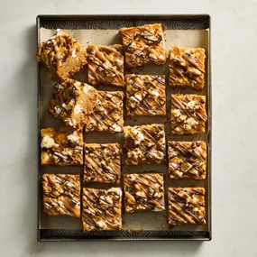 biscoff caramel slice cut into squares