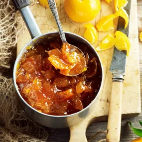 mandarin marmalade in a saucepan