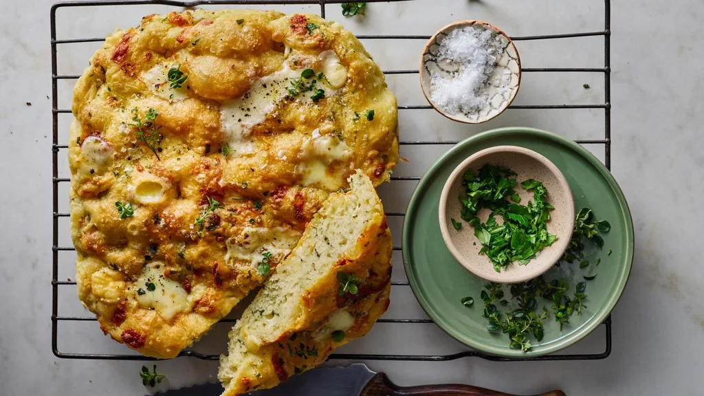 air fryer focaccia with cheese