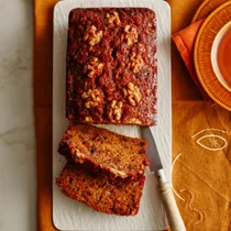 Julie Goodwin’s honey, carrot & dates cake