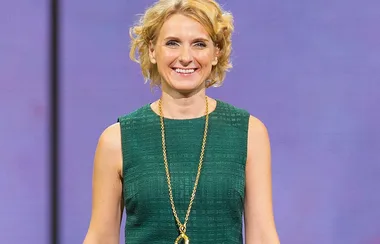 ‘Eat Pray Love’ Author Elizabeth Gilbert Announces Split