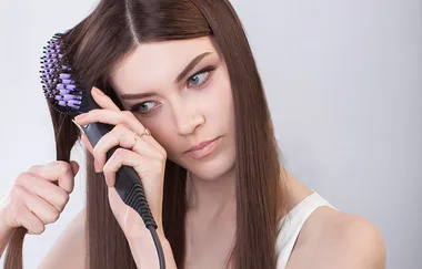 How to: Straighten Your Hair in Minutes