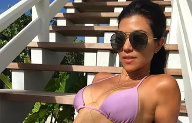 Kourtney Kardashian is wearing an Autralian label on holiday
