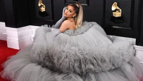 29 Of The Most Iconic Grammys Red Carpet Moments