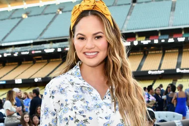 Chrissy Teigen Responds To Mum-Shaming Over ‘Narcissistic’ Breastfeeding Pic