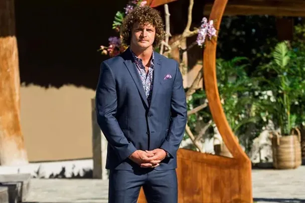 Bachelor Nick Cummins