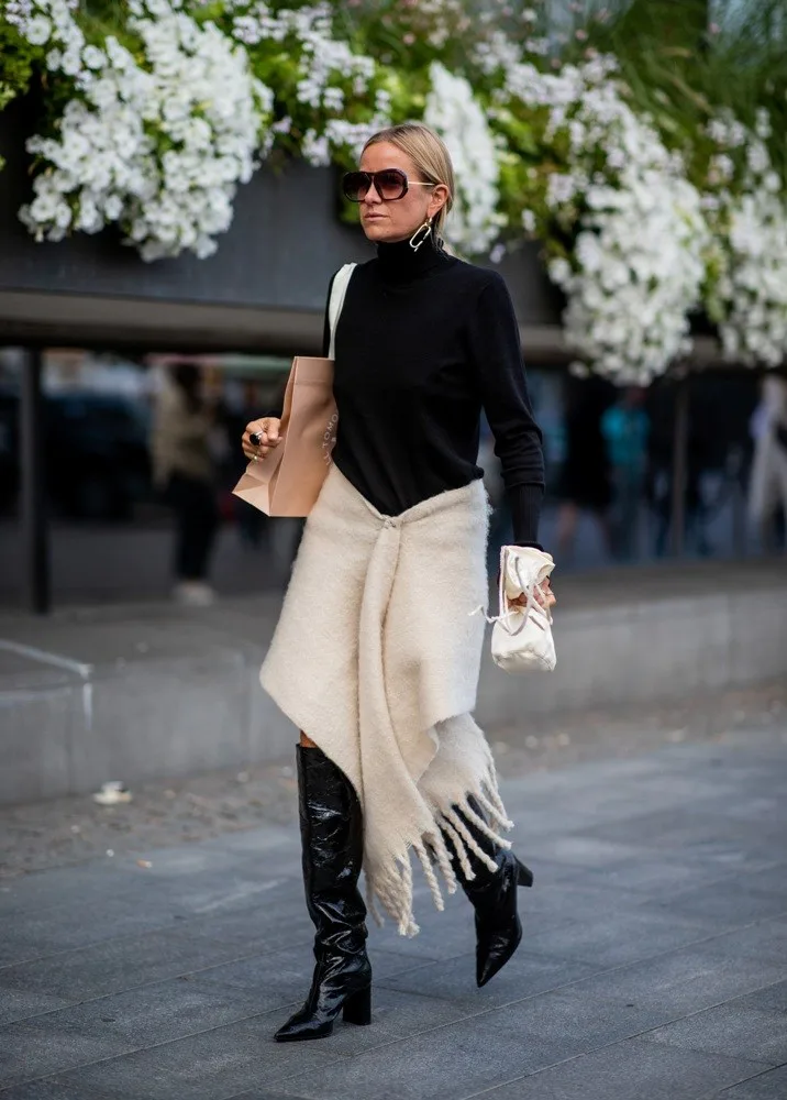 Knee High Boots The 10 Best Outfits For Knee High Boots