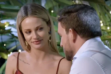 ‘Married At First Sight’ Viewers Can’t Stop Memeing Jess And Dan