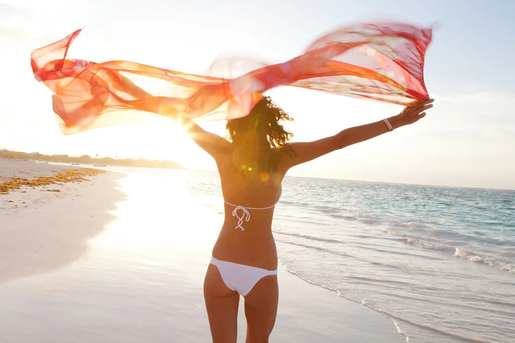 Choose a sunscreen that won't harm the marine ecosystem