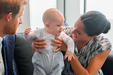 Meghan Markle Kissing Archie On The Forehead Is All The Reason We Need To Watch Their New Documentary
