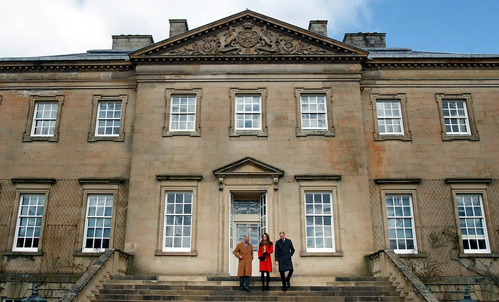 dumfries house duke duchess cambridge prince charles