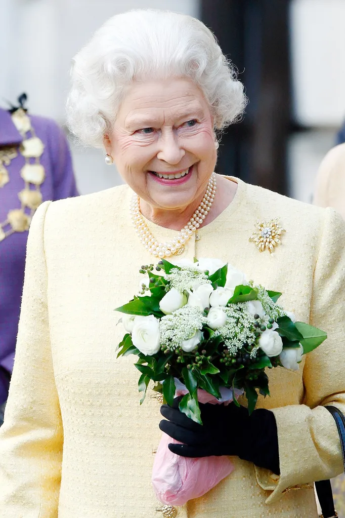 Queen Elizabeth's Brooches