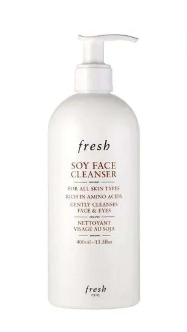 "Fresh Soy Face Cleanser bottle, 400ml, with pump dispenser, for all skin types, rich in amino acids."