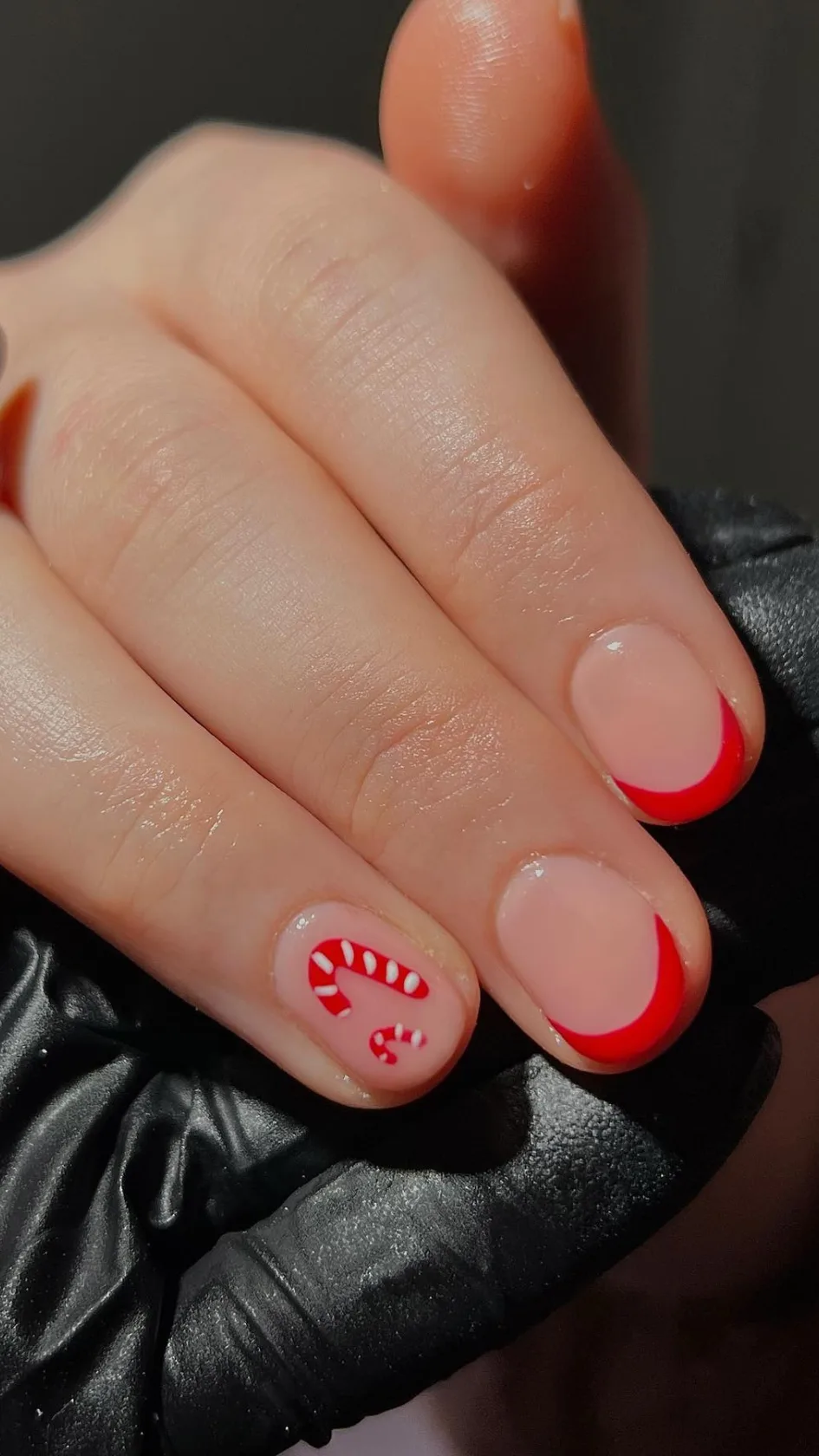 candy cane nail art