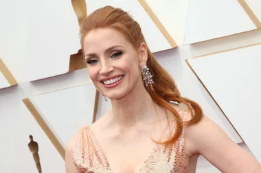 These Are The Exact Makeup Products Used On Jessica Chastain For Her Oscars Glow