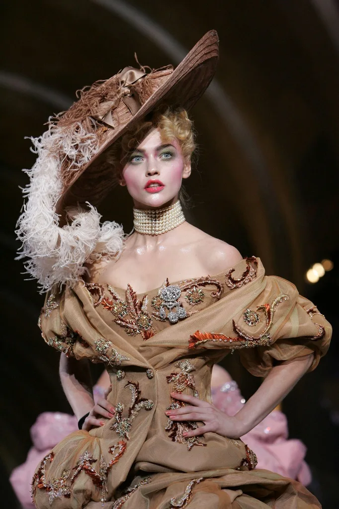 Christian-Dior-Haute-Couture-2007