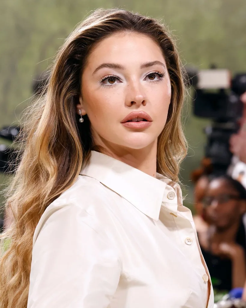 Madelyn Cline Met Gala Beauty 2024