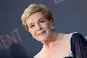 Julie Andrews Revealed A Surprising BTS Fact From &lsquo;Bridgerton&rsquo; And We&rsquo;re Confused