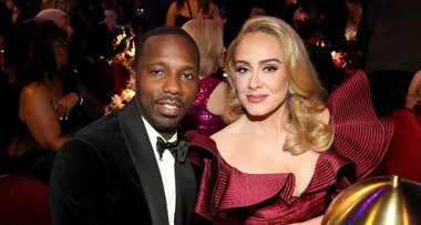 Adele Sparks Engagement Rumours With Dazzling Diamond Ring