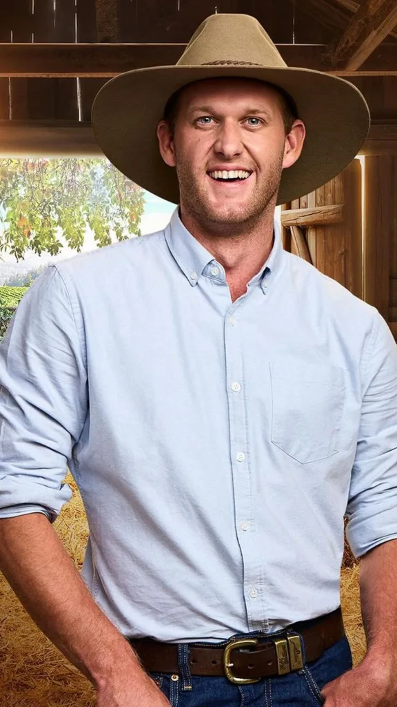 Farmer Dean on Farmer Wants A Wife 2024.