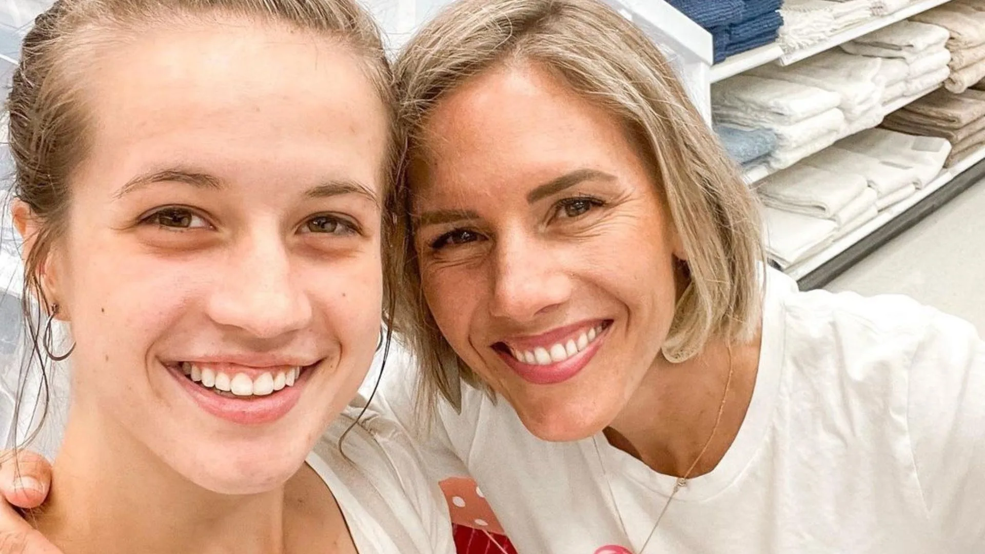 Shari Franke with her mother, Ruby Franke in 2021