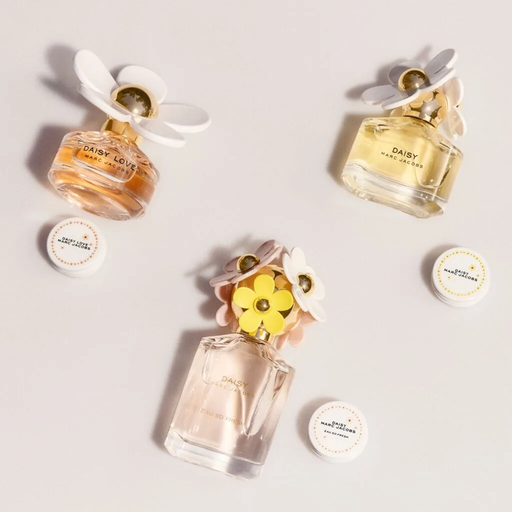 marc-jacobs-daisy-drops