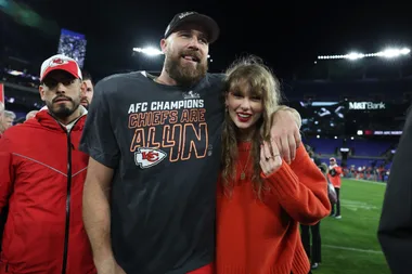 taylor-swift-travis-kelce-super-bowl