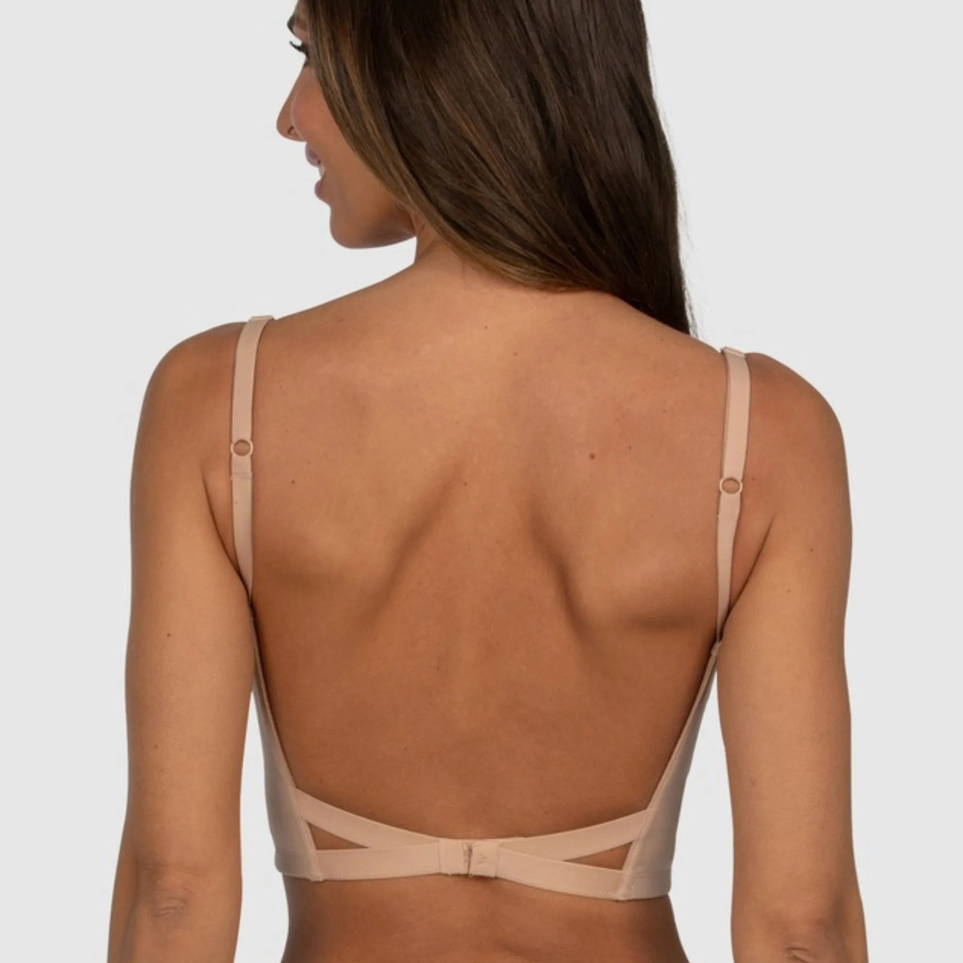 5 Best Bra Options To Wear With A Backless Dress