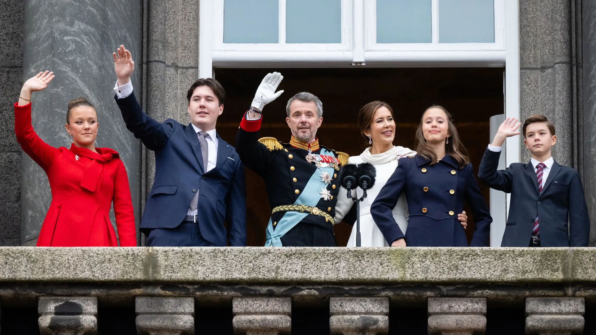 king-frederik-queen-mary-succession-crowned