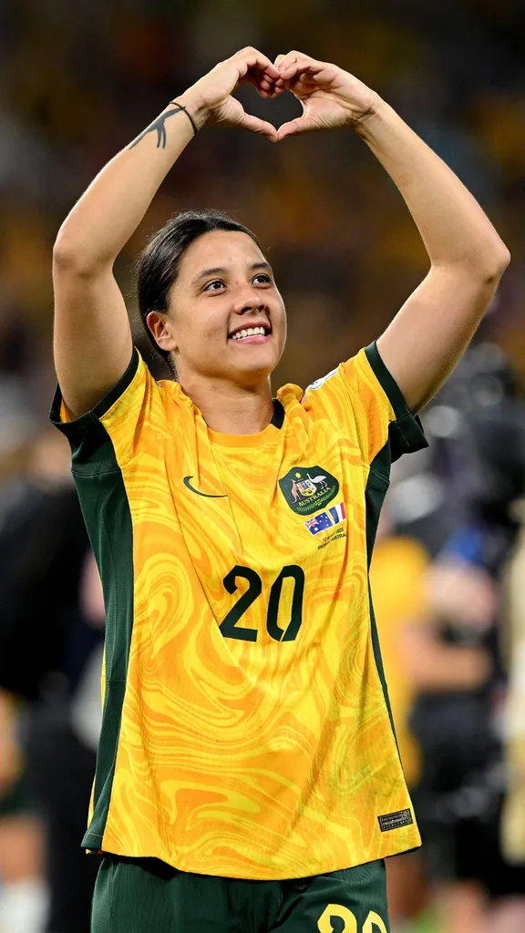 Sam kerr playing for the matildas injury 