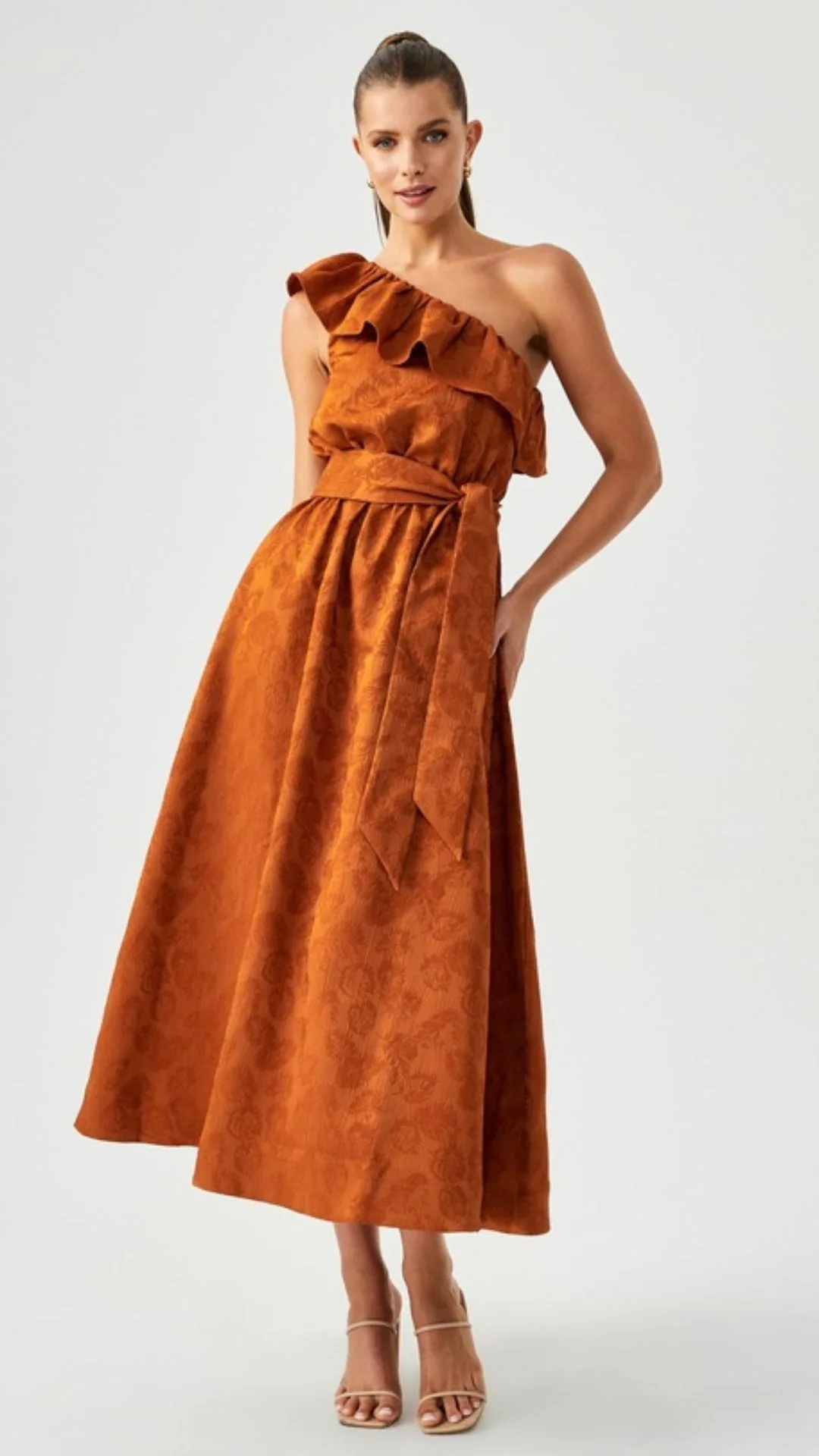 taylor-swift-eras-tour-outfits-what-to-wear