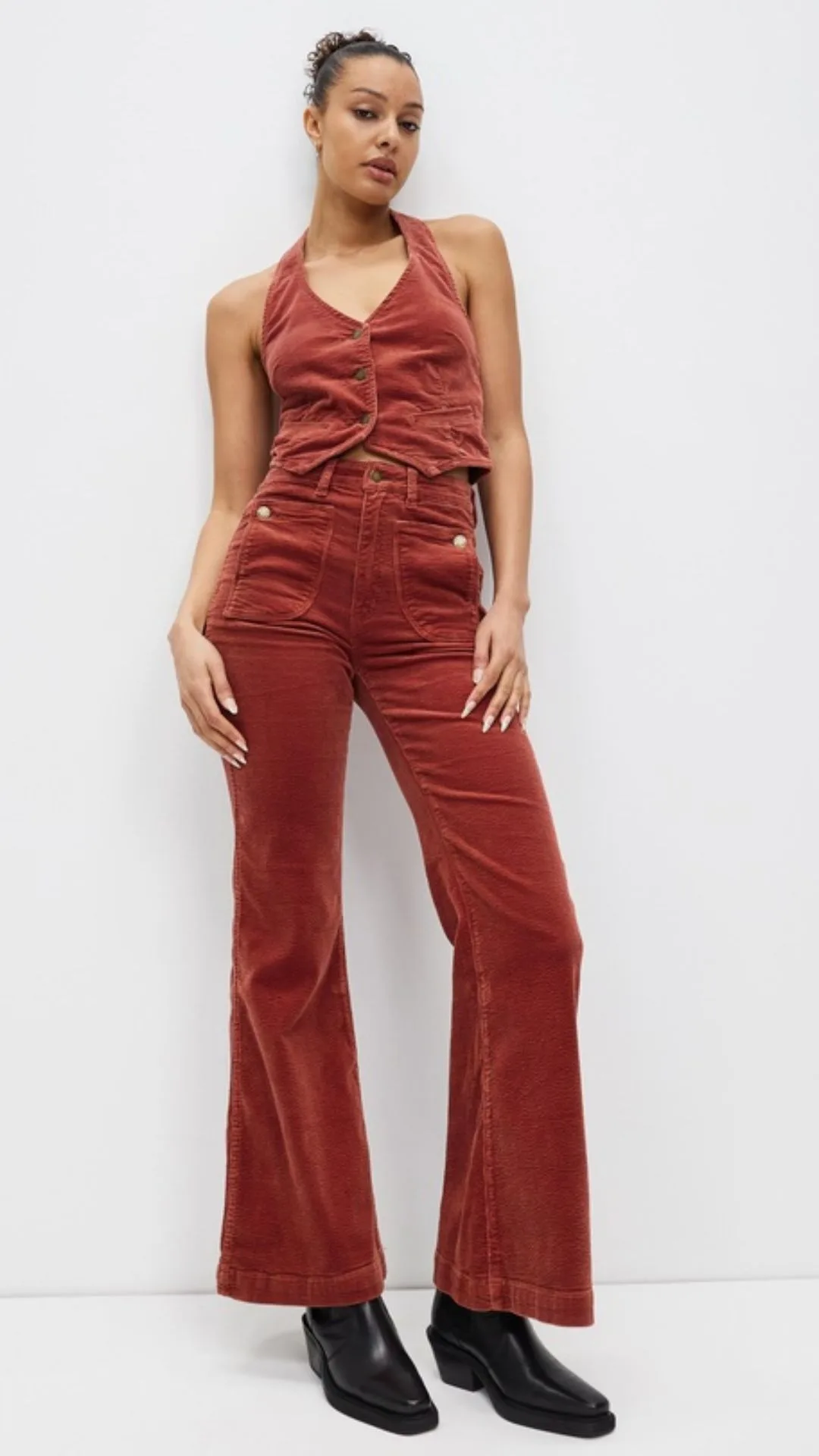 taylor-swift-eras-tour-outfits-what-to-wear