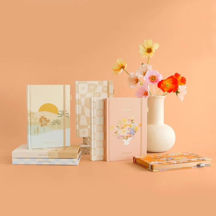 Fox and Fallow are a boutique stationery and home office supplies brand. From notebooks to compendiums, cards, pens and pencil cases you'll find everything you need with this whimsical brand.